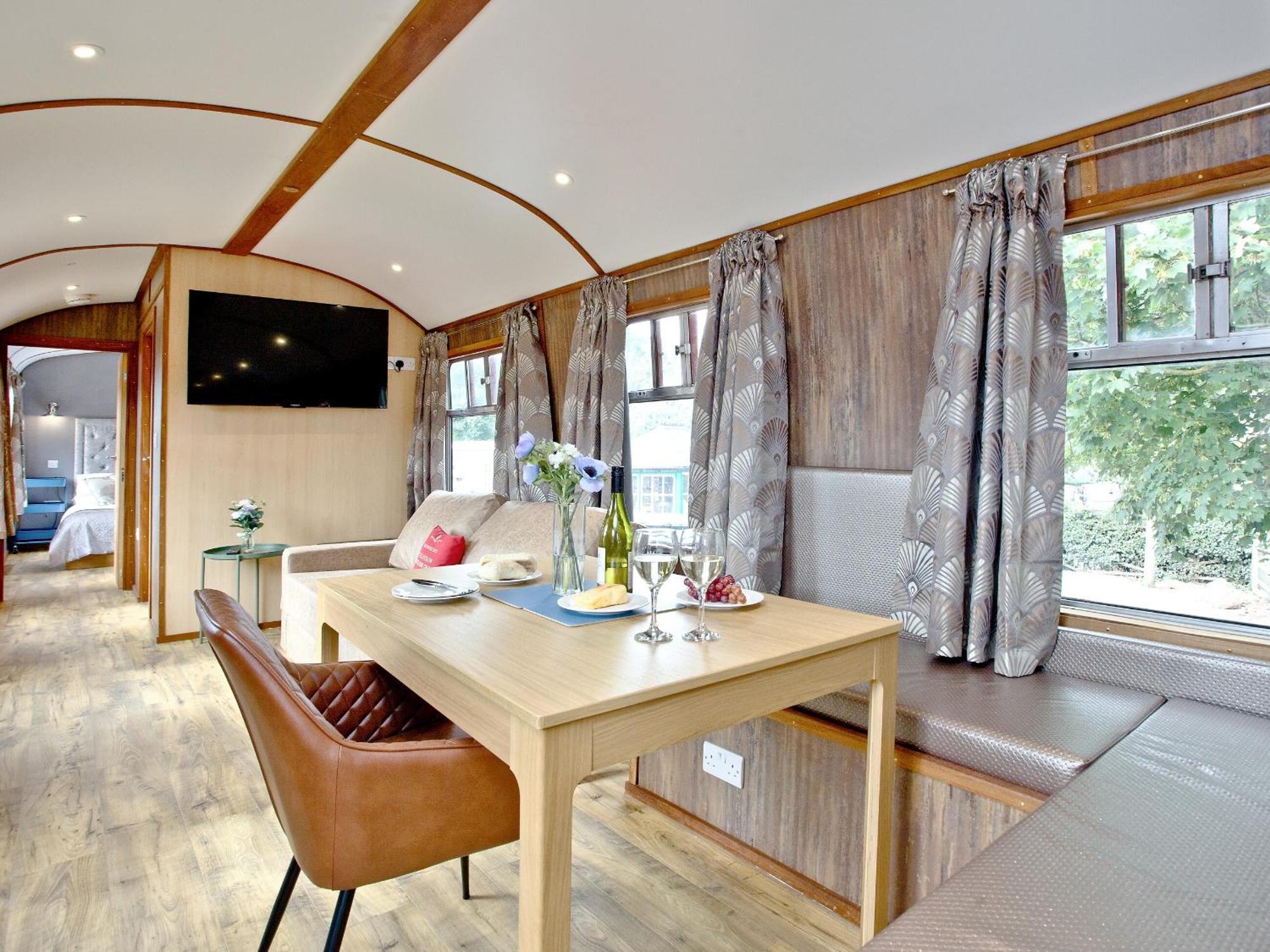 Brunel Boutique Railway Carriage 1 Dawlish Exterior photo